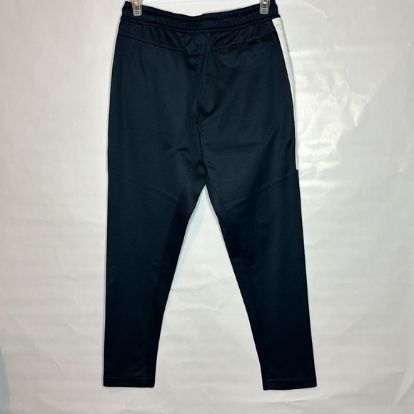 🔥🔥NIKE Men Tapered Joggers Size: Large🔥🔥 - Picture 4 of 10